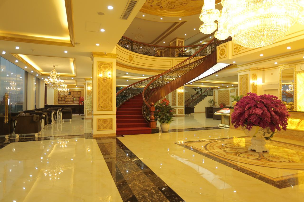 Lao Cai Royal Hotel Esterno foto